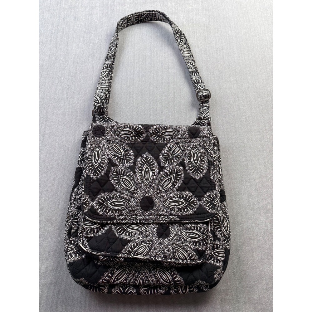 Vera Bradley Quilted Crossbody Bag Black White Medallion Paisley Strap‎